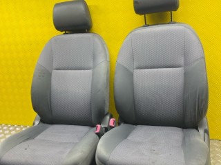 Сиденье переднее, Toyota Hilux 2011-2015