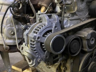 Генератор Toyota Rav 4 (CA40) 2012-2015, 2.0 л, дизель, 2706026041