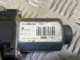 Стеклоподъемник электр. передний левый, ориг. номер 80701EB305, Nissan Navara (D40) 2005-2010