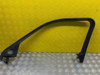 Рамка двери передняя правая Land Rover Range Rover Evoque I 2011-2015, LR026453
