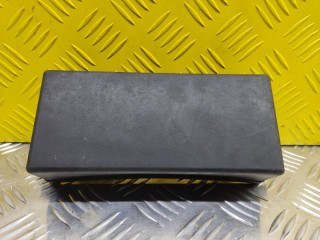 Крышка блока предохранителей Nissan Navara (D40) 2005-2010, 63564624