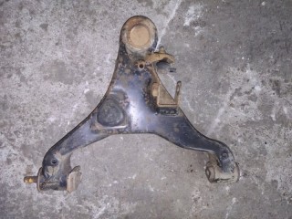 Рычаг передний нижний левый, ориг. номер 54501EB31A, Nissan Navara (D40) Пикап 2005-2010