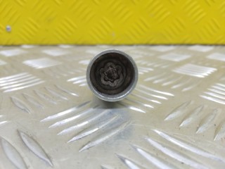 Гайка колесная, ориг. номер 9094201033, Toyota Rav 4 (XA30)