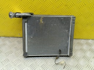 Испаритель кондиционера, ориг. номер 8850112510, Toyota Hilux Пикап 2011-2015