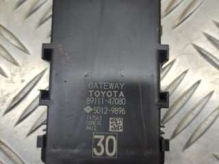 Блок комфорта Toyota Land Cruiser Prado 150 Внедорожник 2017-2023, 8911147080