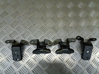 Петля двери Toyota Rav 4 (CA40) 2012-2015