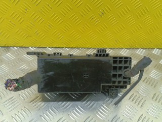 Блок предохранителей, ориг. номер MN141330, Mitsubishi L200 Пикап 2006-2011
