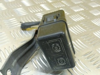 Блок реле Mitsubishi L200 Пикап 2006-2011, 8565A050