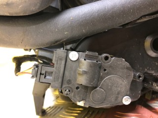 Моторчик заслонки печки, ориг. номер LR035738, Land Rover Range Rover Sport II 2013-2017