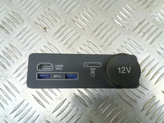 Разъем AUX / USB Land Rover Range Rover Sport II 2013-2017, FW9319E110AD
