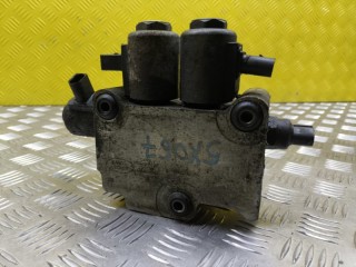 Блок клапанов гидроподвески Land Rover Range Rover Sport I 2009-2013, 5H325E487BC