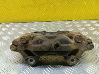 Суппорт передний левый, ориг. номер 4775071010, Toyota Hilux Пикап 2011-2015