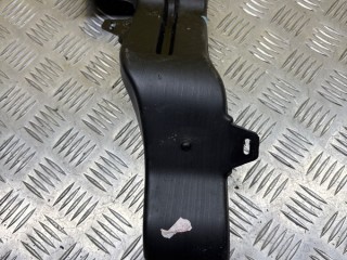 Воздуховод правый Land Rover Range Rover Evoque I 2015-2018, 2.0 л, АКПП, LR002957