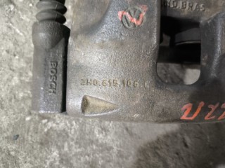 Суппорт передний правый, ориг. номер 2H0615106, Volkswagen Amarok Пикап 2010-2016