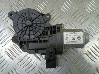 Моторчик стеклоподъемника задний левый, ориг. номер 6R0959811D, Volkswagen Amarok Пикап 2010-2016