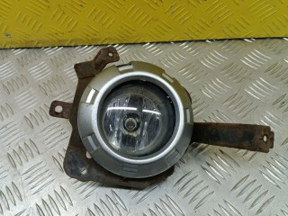 Фара противотуманная левая Mitsubishi L200 Пикап 2005-2006, MN142091