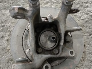 Кулак задний правый, ориг. номер 4230442020, Toyota Rav 4 (CA40) 2012-2015