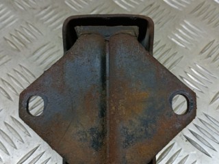 Подушка крепления двигателя Mitsubishi L200 Пикап 2011-2014, 2.5 л, дизель, MR995005