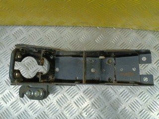 Кронштейн кабины, ориг. номер 8980215682, ISUZU Elf VI Грузовой