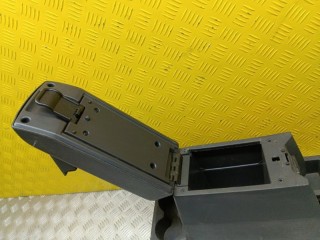 Подлокотник, ориг. номер 1BA091DVAI, Dodge Caliber I 2006-2009