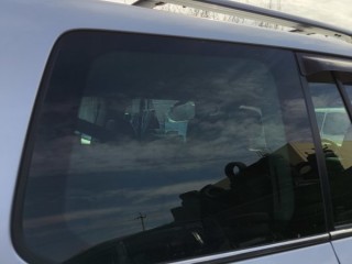 Стекло кузовное боковое правое, ориг. номер 6271060B60, Lexus LX 570 Внедорожник 2007-2012