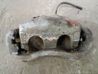 Суппорт передний правый, ориг. номер 41001EB32A, Nissan Pathfinder (R51M) 2004-2010