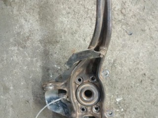 Кулак поворотный правый Nissan Pathfinder (R51M) 2004-2010, 40014EB000