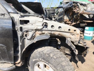 Лонжерон правый Mitsubishi L200 Пикап 2006-2011, 5220B918