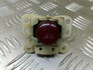 Кнопка аварийной сигнализации Mitsubishi L200 2011-2014, MN123974