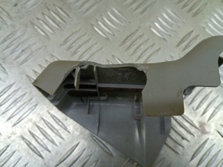 Пластик сиденья, ориг. номер 7169160020, Toyota Land Cruiser (100) Внедорожник 2003-2005