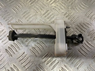 Ограничитель открывания двери Toyota Land Cruiser 200 2007-2012, 6862060101