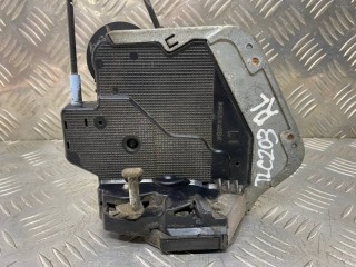 Замок двери задней левой, ориг. номер 6906060110, Toyota Land Cruiser 200 2007-2012