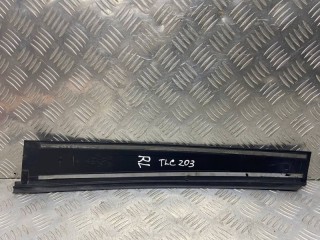 Накладка двери задней левой, ориг. номер 75762, Toyota Land Cruiser 200 2007-2012