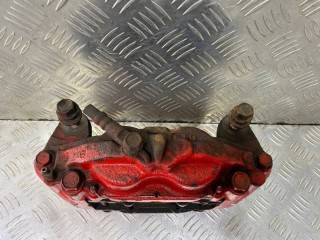 Суппорт передний правый, ориг. номер 4773060280, Toyota Land Cruiser 200 2007-2012