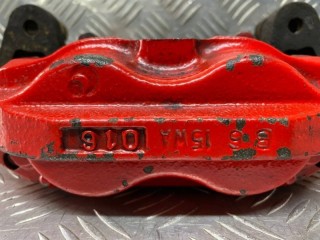 Суппорт передний правый, ориг. номер 4773060280, Toyota Land Cruiser 200 2007-2012