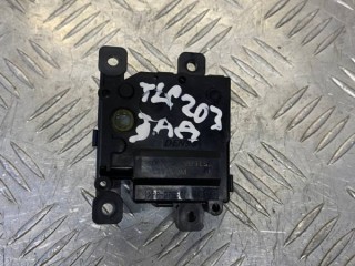 Моторчик заслонки печки Toyota Land Cruiser 200 2007-2012, 4.5 л, АКПП, 0638000920