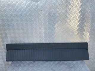 Обшивка багажника Toyota Land Cruiser 200 2007-2012, левый руль, 5857460110B0