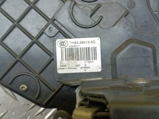 Замок двери задней левой, ориг. номер 7H5A26413AD, Land Rover Freelander II 2010-2012