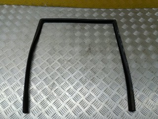 Уплотнитель стекла двери (бархотка) Land Rover Freelander II 2010-2012, LR007494