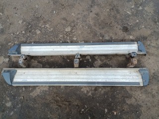Подножка, ориг. номер MN146127, Mitsubishi L200 Пикап 2005-2006