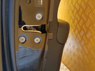 Замок двери передней левой, ориг. номер 805011CX0A, Infiniti FX 30D ( 2008-2012