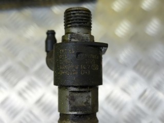 Форсунка топливная, ориг. номер LR056366, Land Rover Range Rover Evoque I 2011-2015
