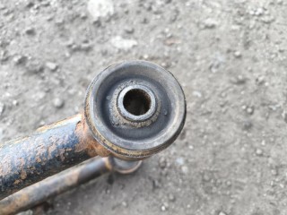 Рычаг передний левый, ориг. номер 486300C010, Toyota Tundra II Пикап 2006-2009