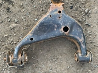 Рычаг передний левый, ориг. номер 480690K090, Toyota Hilux Пикап 2020-2026