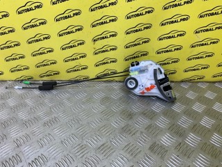 Замок двери задней левой, ориг. номер 690600K090, Toyota Hilux Пикап 2020-2026