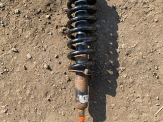 Стойка передняя, ориг. номер 485100K800, Toyota Hilux Пикап 2020-2026