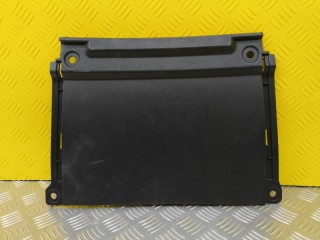 Пластик подкапотный Zeekr 001, 8889389400