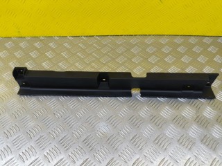 Обшивка крышки багажника правая Zeekr 001, 8890326868