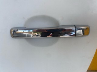 Ручка двери наружная задняя левая, ориг. номер 8974656064, ISUZU D-Max II Пикап 2012-2018