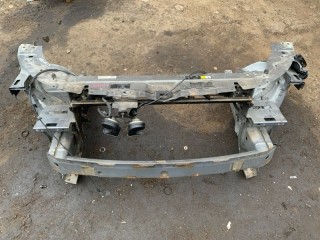 Передняя панель крепления облицовки (телевизор) Land Rover Range Rover Evoque I 2011-2015, LR048565